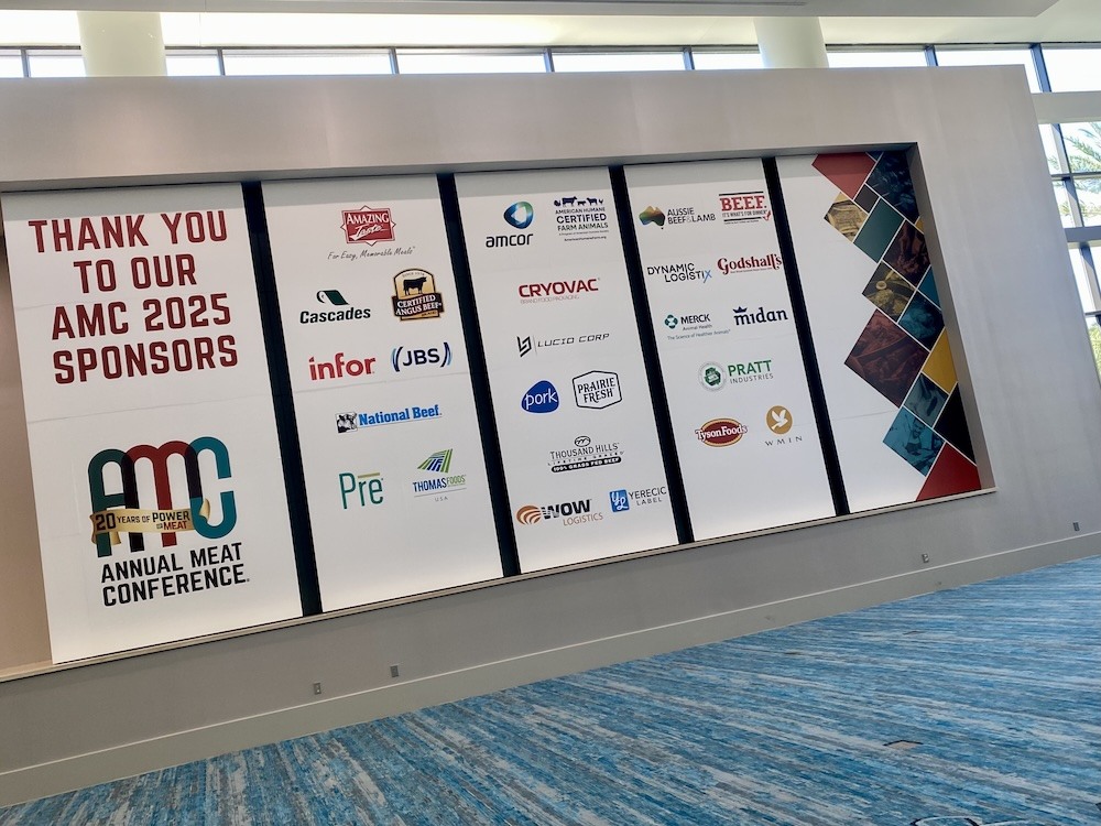 TradeshowLogic's tweet image. A well-run show is all about teamwork! 💪 Our TL crew is working behind the scenes to ensure a smooth exhibitor experience at #AMC2025. From setup to showtime, we’ve got it covered.

#EventPros #MeatConference #MeatInstitute #TradeshowLogic #SmartEventSolutions