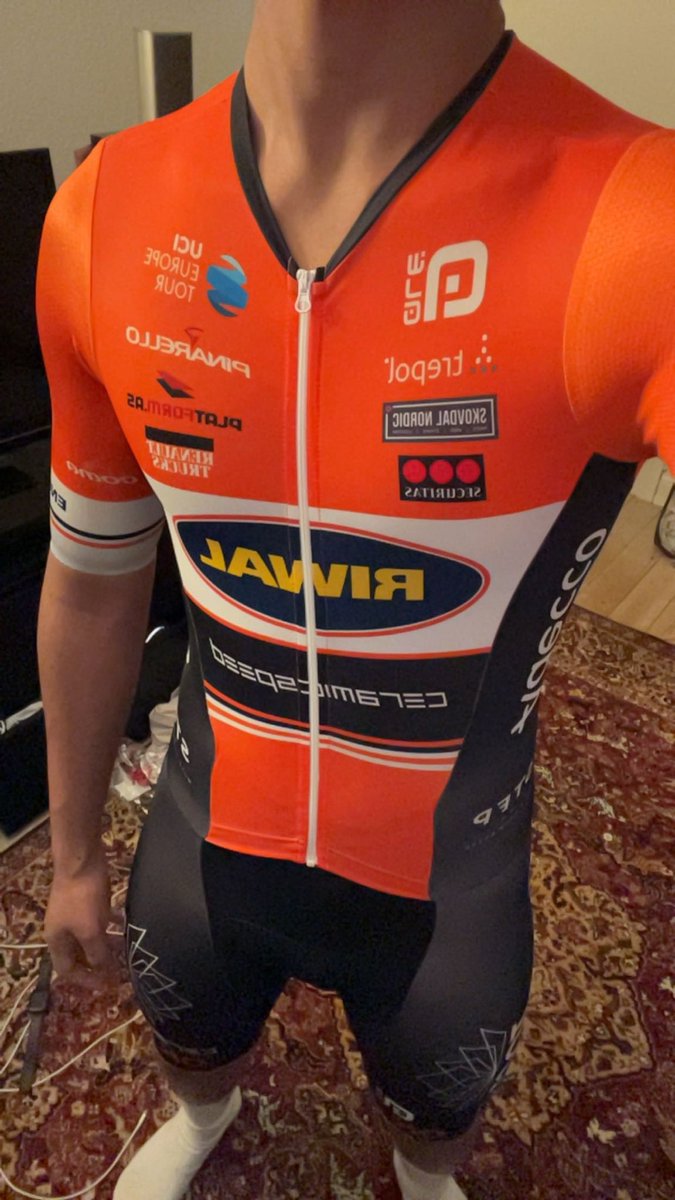 Cyclingboy tweet media