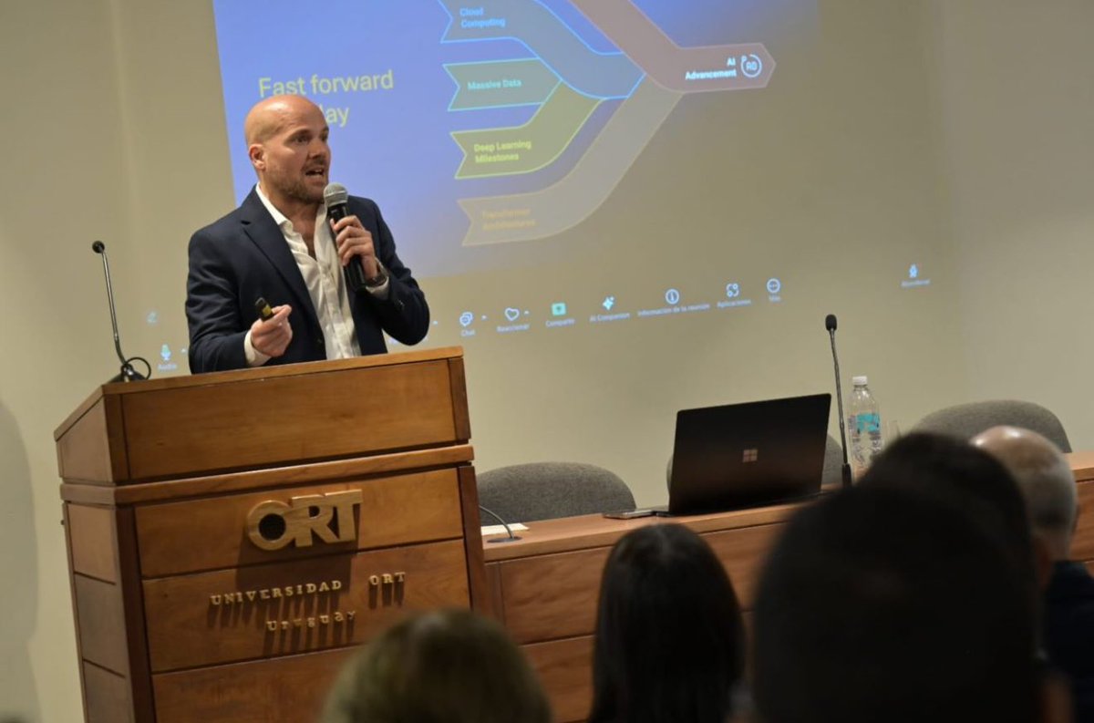 marceguerra's tweet image. Great keynote about applications of #AI in education by @emangare at @IEEEorg @IEEE_EduSoc #EDUNINE2025 at @UniversidadORT @ingenieria_ORT.