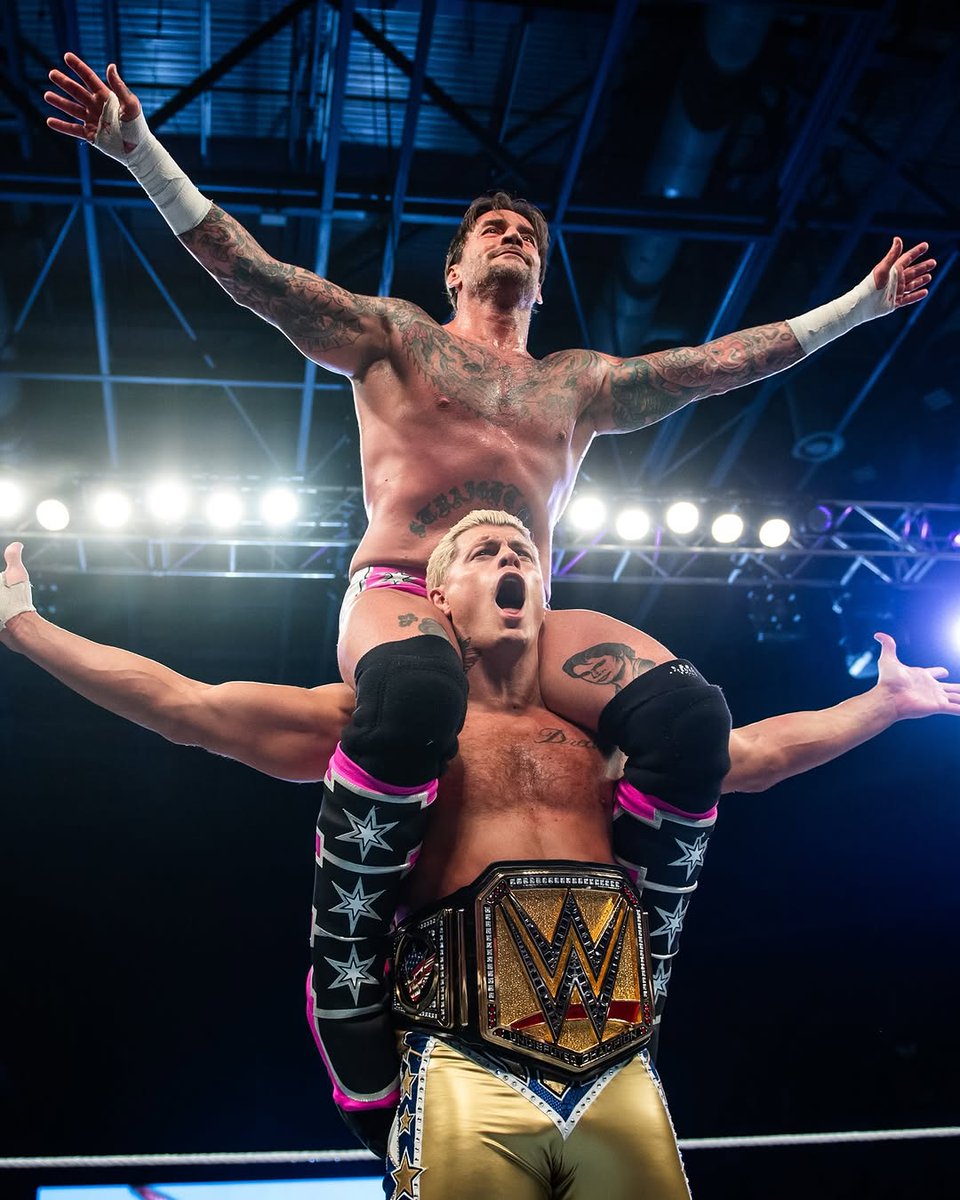 Unlike the average Joe. ξ NOT @CMPunk. tweet media