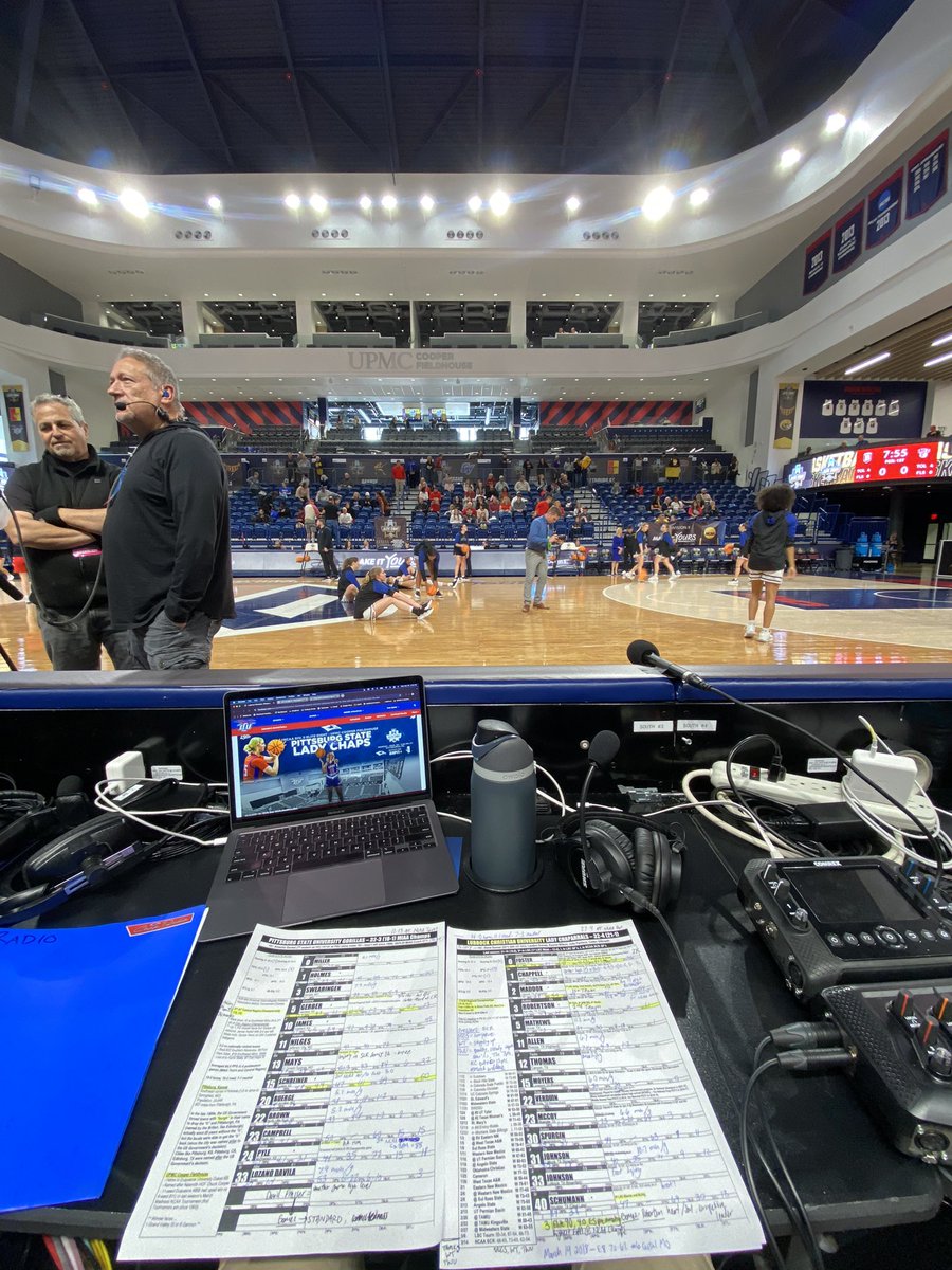 nathankarseno's tweet image. 5️⃣ @LCUWomensBball taking on 4️⃣ Pittsburg State in the NCAA Division II national quarterfinals in Pittsburgh.

Pregame: 7 pm
Tipoff: 7:30 pm (Central)

Listen live in Lubbock on 99.1 FM, nationwide at chapradio.com

#PeckEm 👌

#D2WBB #WEliteEight