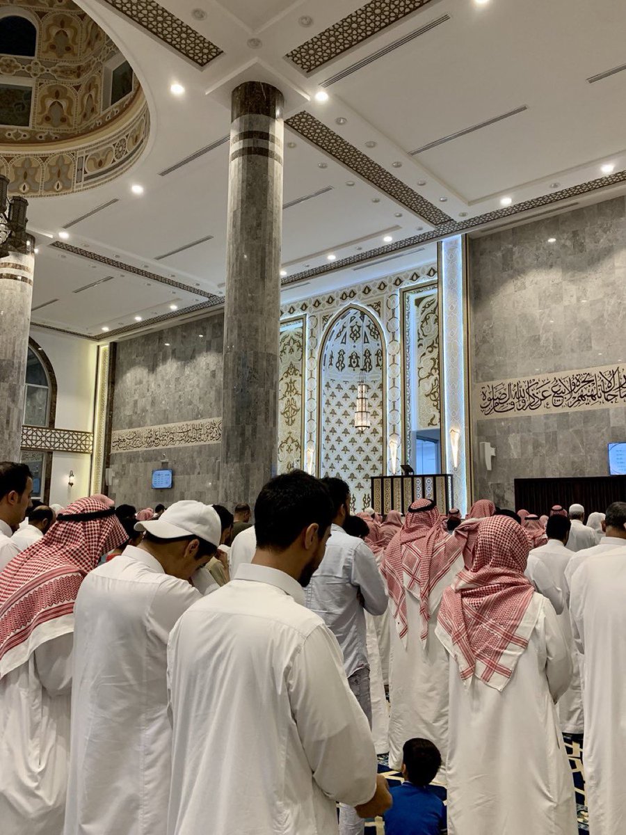 اللهم لا تدع لطلاب الحاسب ذنبًا إلا غفرته 🤍