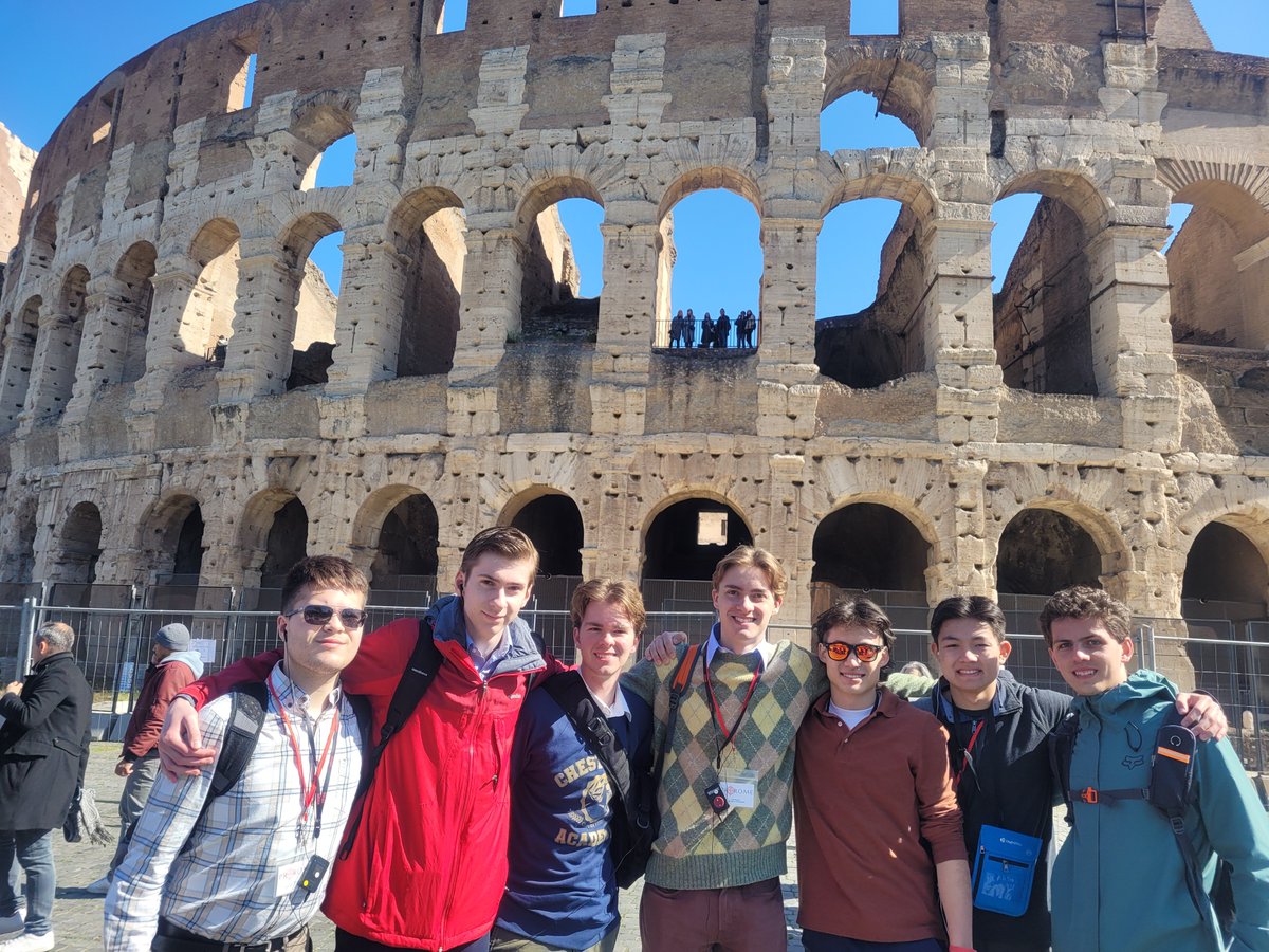 ChestertonAcad's tweet photo. Our seniors are on pilgrimage to Rome! Please pray that their time in the Eternal City draws them closer to God, the saints, and each other! 🙏 https://t.co/tJl3vjTiCk