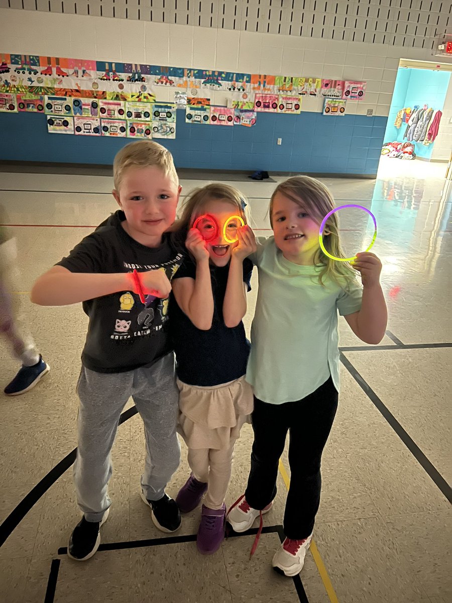 Abby Hathcock (@mrsabhat) on Twitter photo Glow After Party to start off our first day back! Colorful cuties to celebrate perfect attendance from 3rd Quarter & beautiful artwork to boot! Welcome back <a href="/Sequiota/">Sequiota Elementary</a> 💛🩷💚💙❤️ Glow After Party to start off our first day back! Colorful cuties to celebrate perfect attendance from 3rd Quarter & beautiful artwork to boot! Welcome back <a href="/Sequiota/">Sequiota Elementary</a> 💛🩷💚💙❤️