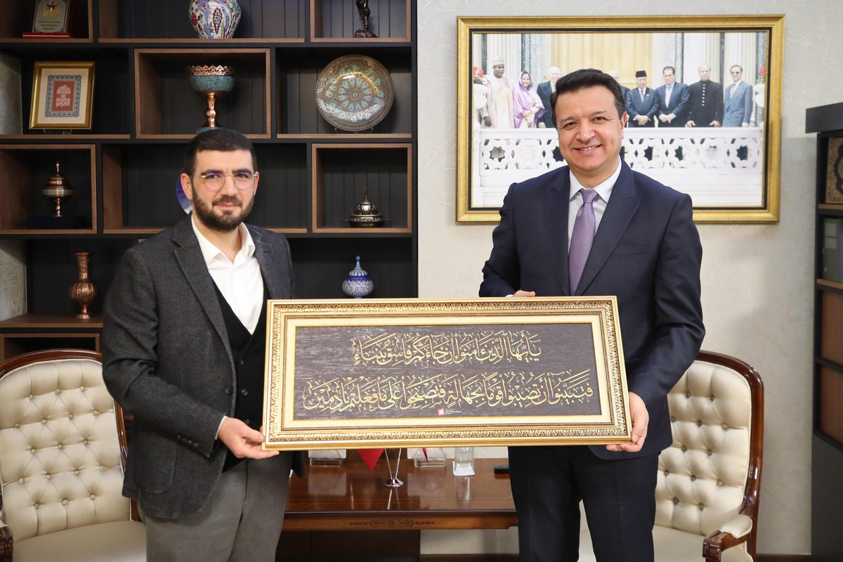 Kıymetli bir istişare gerçekleştirdik, önemli konuları ele aldık.
Nazik ev sahipliği için Saadet Partisi Genel Başkanı Sayın Mahmut Arıkan’a teşekkür ederiz.