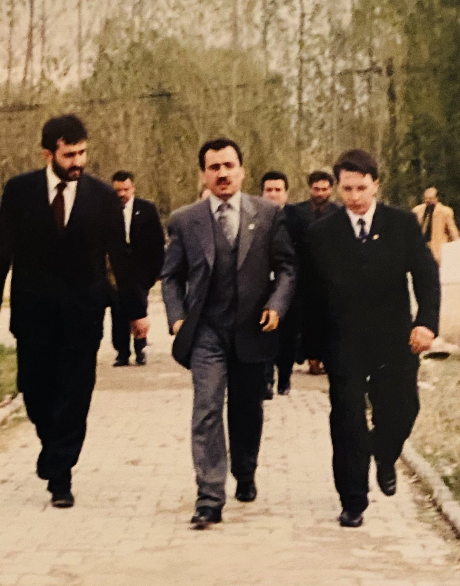 Geride bıraktığımız ömrümüzün en saf, en temiz, en riyasız dönemini beraber geçirdiğimizi çoğumuz sonra anladık. 
Abiliğin, yol arkadaşlığın bize hep iftihar vesilesi olacak.
Mekanın cennet olsun.
#muhsinyazıcıoğlu