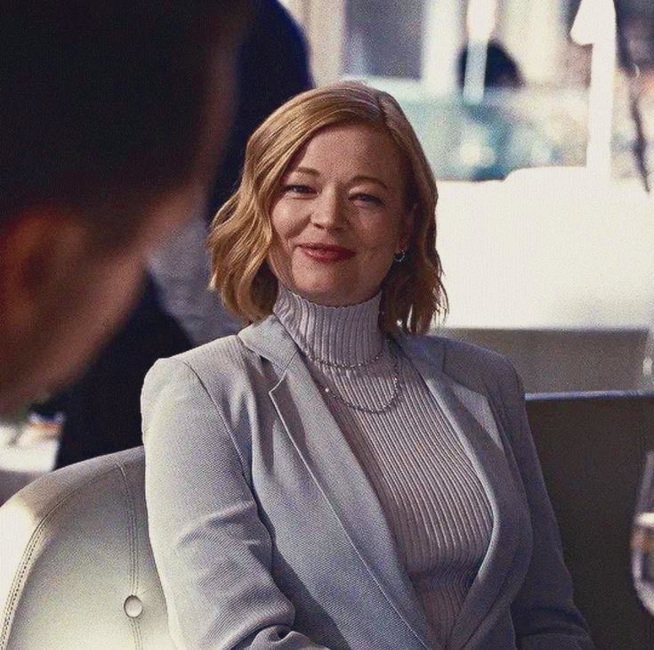 it’s missing shiv roy hours 💔