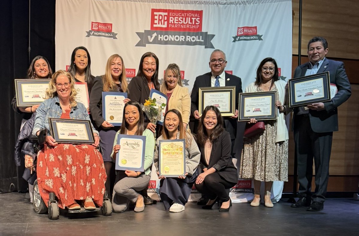 Educational Results Partnership (@erp_learn) on Twitter photo 🎉 On Friday, ERP co-hosted an event with the Regional Chamber of Commerce SGV to recognize 22 #ERPHonorRoll schools from <a href="/PomonaUnified/">Pomona Unified School District</a>, <a href="/RowlandSchools/">Rowland Schools</a>, <a href="/BassettUSD/">Bassett USD</a>, @HLPUSD, & @WVUSD. These top-performing schools prepare students for success in the workforce & life. Congrats! 🎉 On Friday, ERP co-hosted an event with the Regional Chamber of Commerce SGV to recognize 22 #ERPHonorRoll schools from <a href="/PomonaUnified/">Pomona Unified School District</a>, <a href="/RowlandSchools/">Rowland Schools</a>, <a href="/BassettUSD/">Bassett USD</a>, @HLPUSD, & @WVUSD. These top-performing schools prepare students for success in the workforce & life. Congrats!