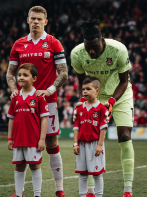 WrexhamFan3's tweet image. Mascots living their best lives on Saturday.🥰
@Wrexham_AFC @arthurokonkwo_ #mcclean