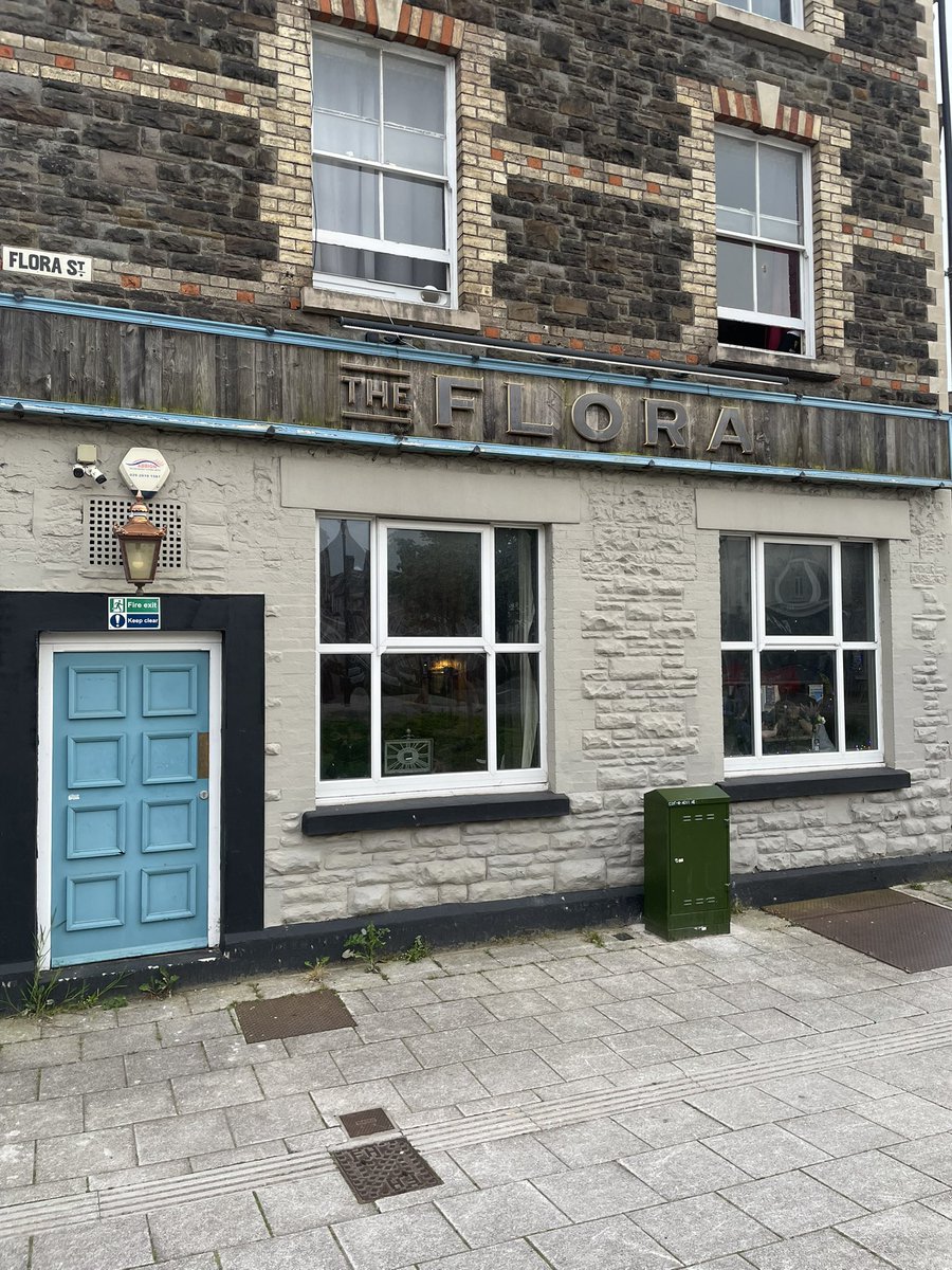 Burnt Basque (@burntbasqueblog) on Twitter photo A student pub that isnāt just a student pub.
Really enjoyed putting this piece together and getting to know <a href="/chefbennett01/">Steve Bennett</a> better. A top guy doing some exceptional things at The Flora.
Link: burntbasque.com/blog/the-flora A student pub that isnāt just a student pub.
Really enjoyed putting this piece together and getting to know <a href="/chefbennett01/">Steve Bennett</a> better. A top guy doing some exceptional things at The Flora.
Link: burntbasque.com/blog/the-flora