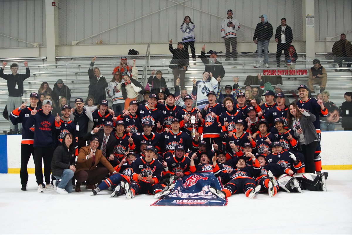 Vernal Oilers tweet media