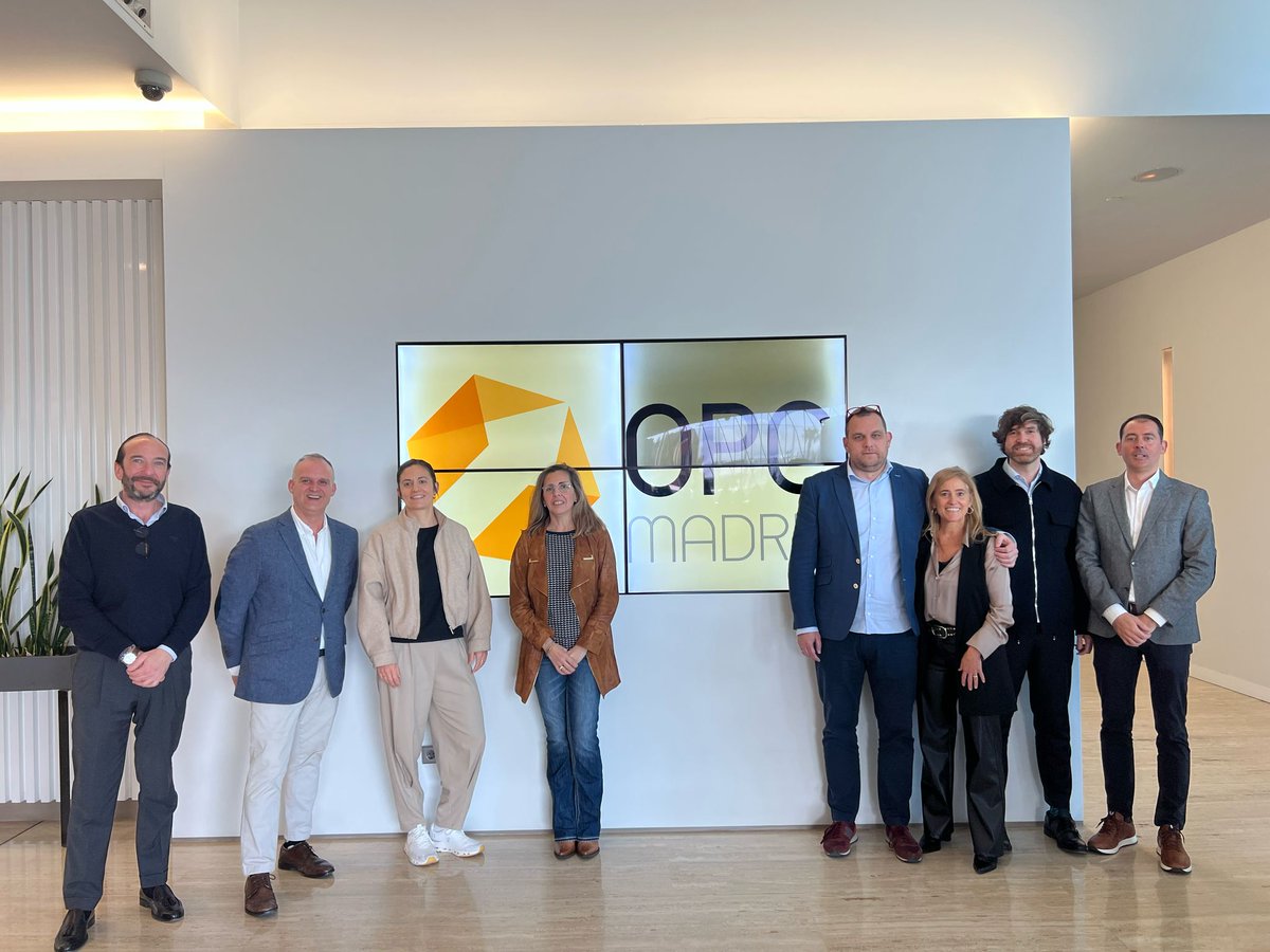 MadridOPC's tweet image. Secretario: Manuel Berjón Hernández (AV Medios)
Tesorero: David Abreu (PAP Congresos)
Vocales:
Carmen Gil (Fase 20)
Cesar Bermejo (El Olivar)
Hugo Villarjubín (WorkOut Events)
Pilar Lanchas (Hotel Emperador)
