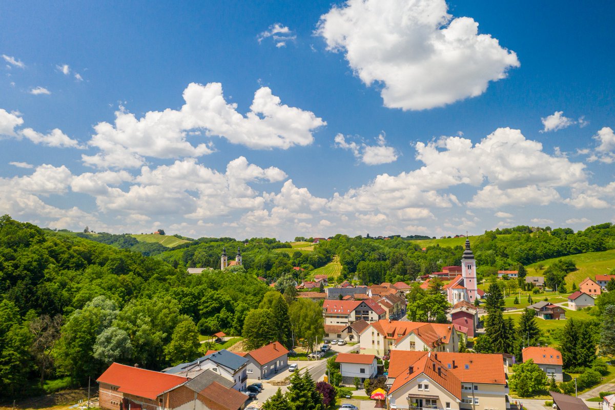 Not just a conference  - it’s a full experience!

Talks, workshops, great food, local drinks, fresh air &amp; real connections.

🗓️ Save the date: 9 May 2025 | Croatia

#weblica2025 #TechMindsMeet #techconference