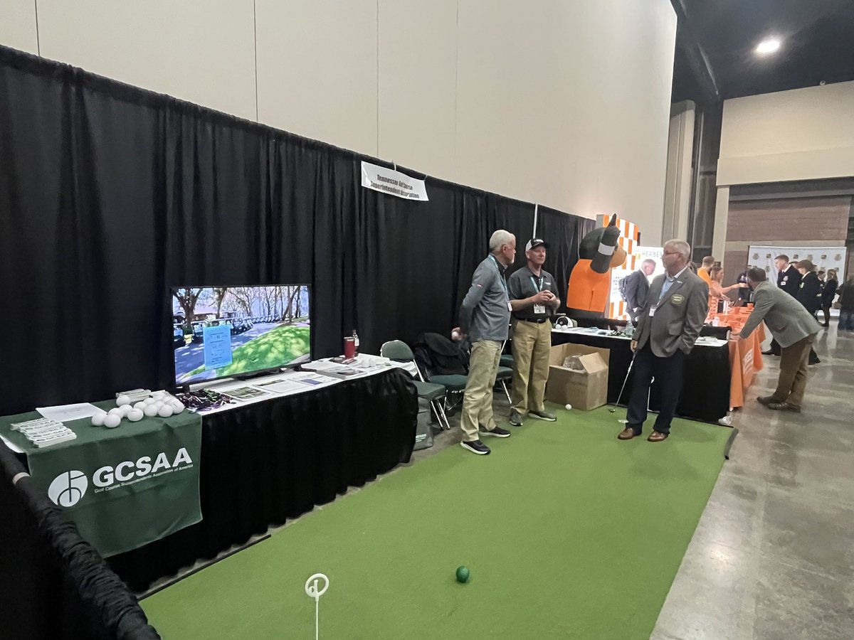 <a href="/TennesseeGCSA/">TGCSA</a> @gcsaa <a href="/tnffa/">Tennessee FFA</a> state convention! Over 4,000 students!