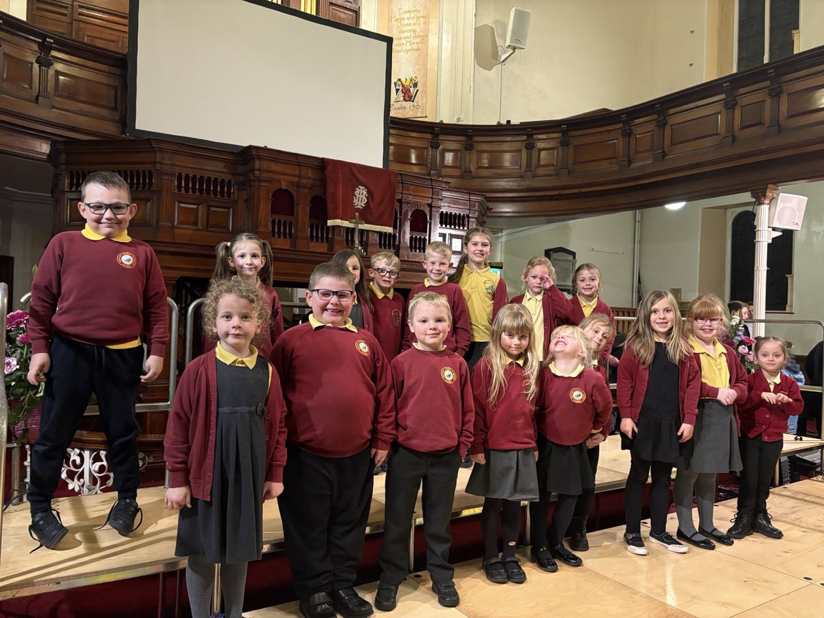On Friday evening our wonderful school choir were invited to St Johns Methodist Church to perform. The children performed incredibly well and were commended by the organisers for being the first infants' choir in the festival for many years.