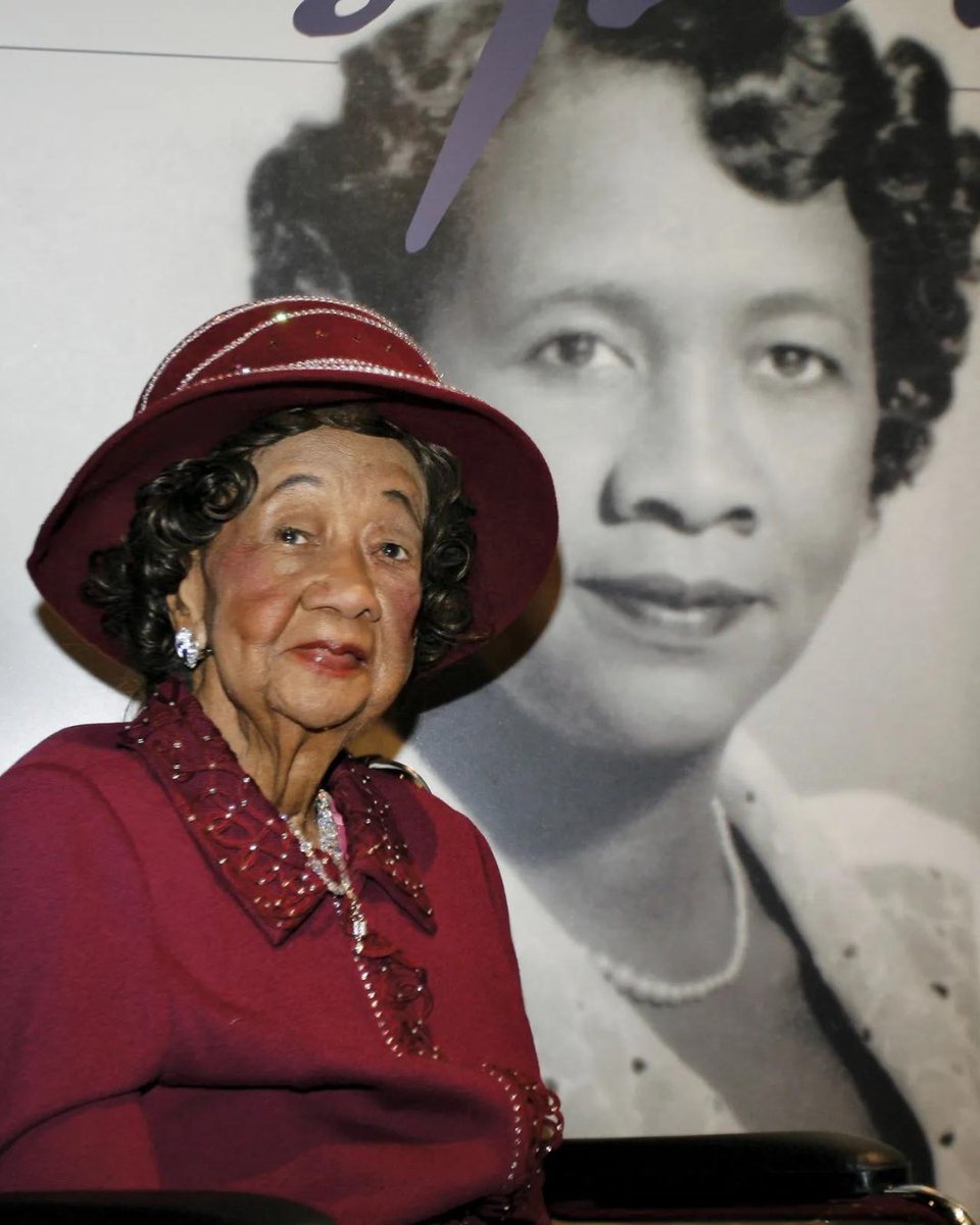 Happy heavenly birthday to civil and women’s rights powerhouse Dorothy Height. 🙌🏾💜

As President of the National Council of Negro Women for nearly 40 years, she organized, registered, and educated voters across the country.

We honor her life of service today and always.