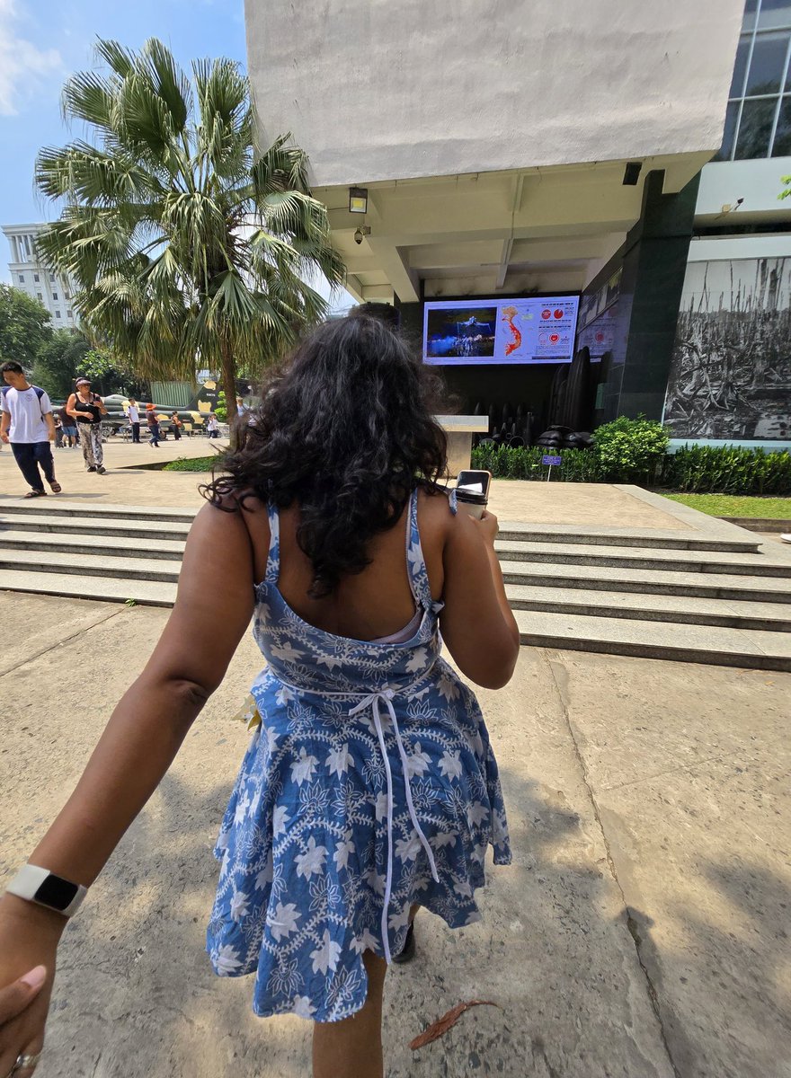 halfwaayushi's tweet photo. Day 9: Ho Chi Minh City -> Mumbai 

• Started early with Cu Chi Tunnel and War Museum 
• Frolicked around District 1, absorbing French culture, shopping in local marts and enjoying the only city that serves actual desserts in the country, just in time for our late night flight https://t.co/G7er2HPDh8