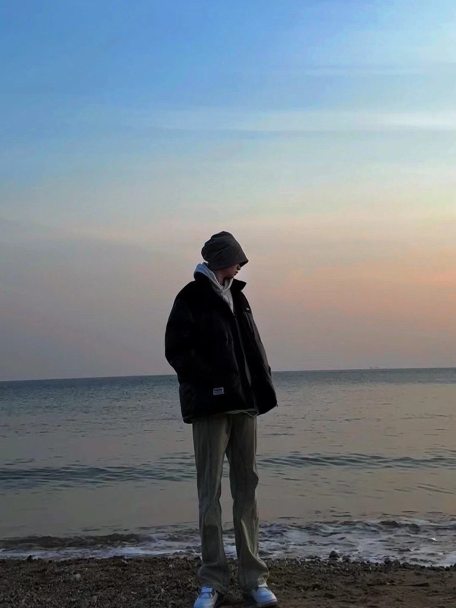 #4i #iiii #女dom #四爱 聊天可以聊出感情吗