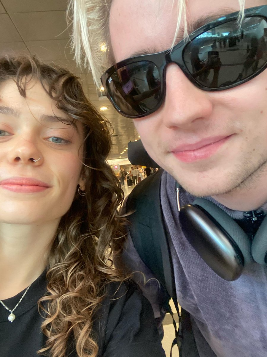 inhaler_arg's tweet photo. it was magical, thank you for all these years. we can't wait to see you again, we love you! thank you thank you thank you 🤍

- inhaler argentina. https://t.co/5B1xGsIeBF