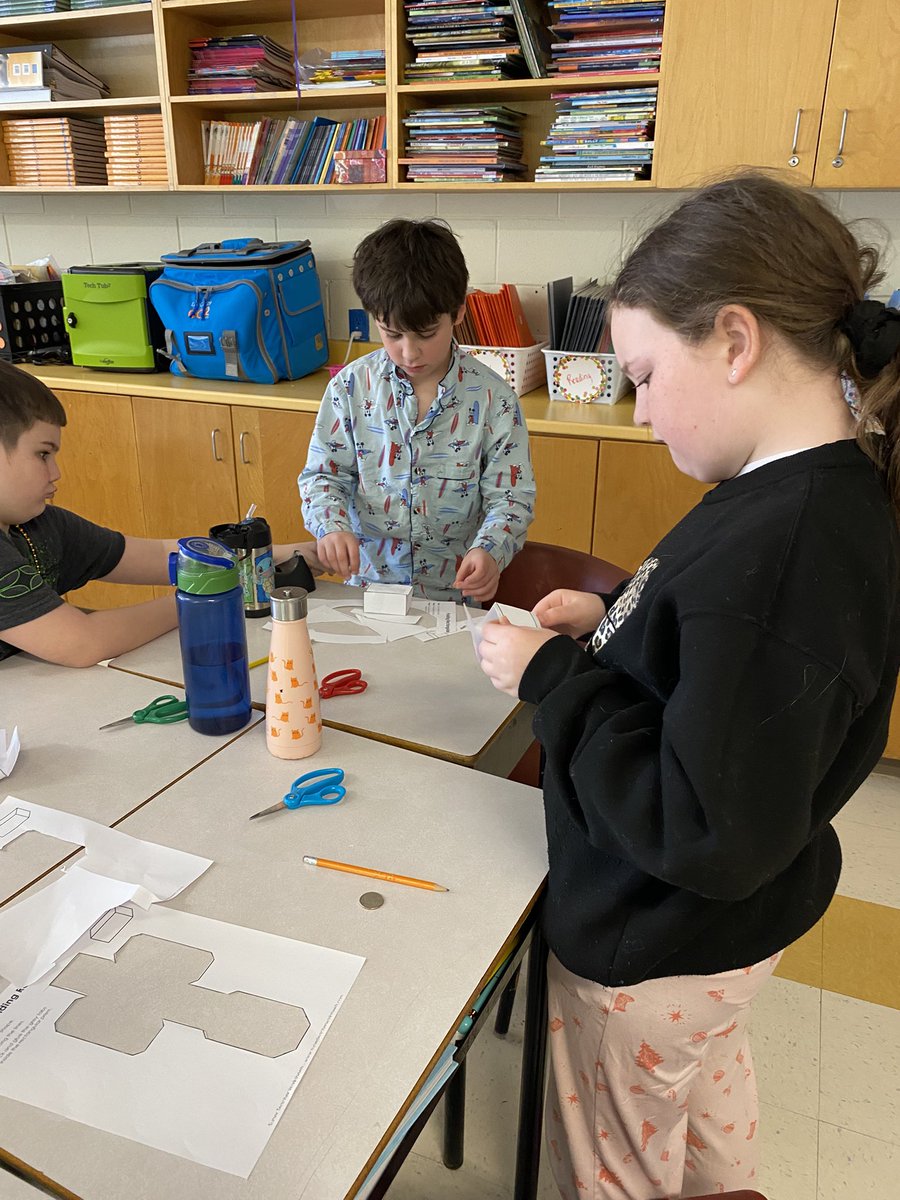 InvernessECA's tweet image. Math 4 Hard at Work! 📐

Our Grade 4 students have been busy creating 3D objects! Engaging in hands-on model making helps them visualize shapes and better understand geometric concepts. Great work bringing math to life!
#SRCEMarchIsMathMonth