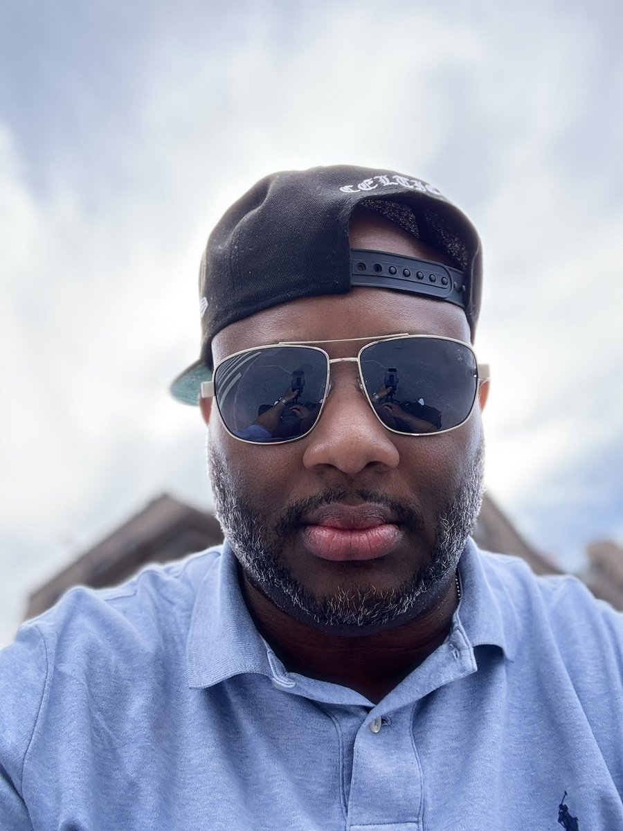 BEveready's tweet photo. 2025 - WE NOT LEAVING NO CRUMBS!!! @FreshprinceThe @therealpbjpod @CheckmateEnt04 https://t.co/szMp8Rsoyt