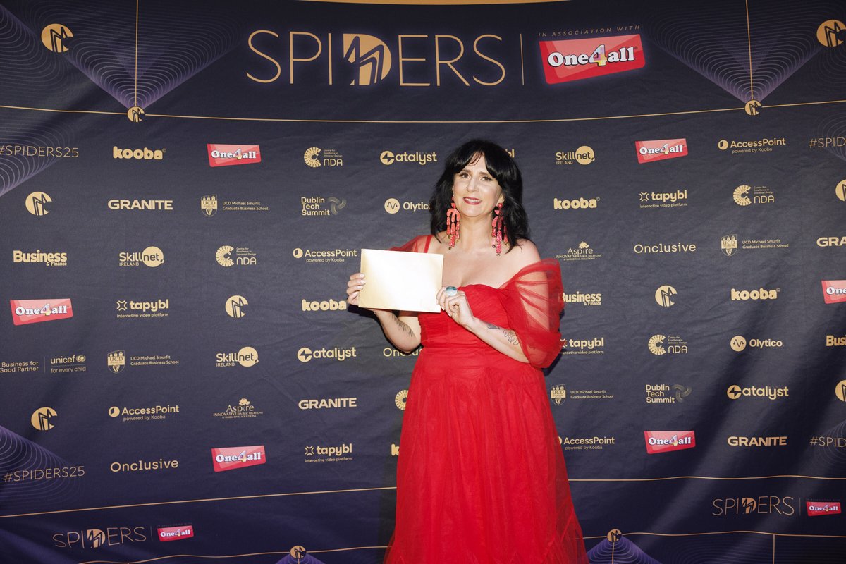 The Spiders (@spiderawards) on Twitter photo Best Dressed at the Spider Awards! 🌟
A huge congratulations to our Best Dressed winner!
Sarah Carroll Kelly paired her gorgeous outfit with some fabulous jewelry, truly shining on the night. 💎✨
A big thank you to <a href="/LawlorsNaas/">Lawlors of Naas</a> for the incredible prize, a luxury weekend for Best Dressed at the Spider Awards! 🌟
A huge congratulations to our Best Dressed winner!
Sarah Carroll Kelly paired her gorgeous outfit with some fabulous jewelry, truly shining on the night. 💎✨
A big thank you to <a href="/LawlorsNaas/">Lawlors of Naas</a> for the incredible prize, a luxury weekend for