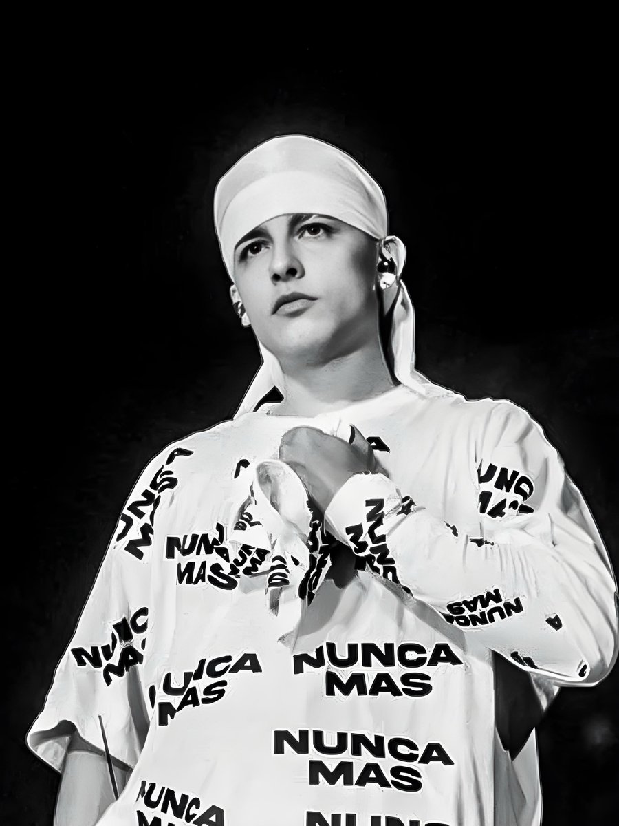 nocaptrueno's tweet photo. Otro cumpleaños más se acerca, otra marcha mas. Siempre memoria verdad y justicia. #NuncaMas https://t.co/EzaecbXwtx