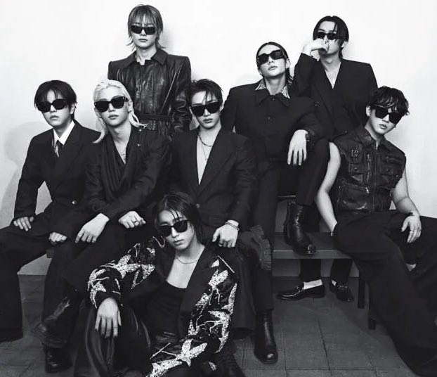 ¡Feliz 7mo aniversario! 💕

#스키즈의_7번째_청사진
#NoLastStepOut_7YearSKZ
#StrayKids7thAnniversary
(🦋)