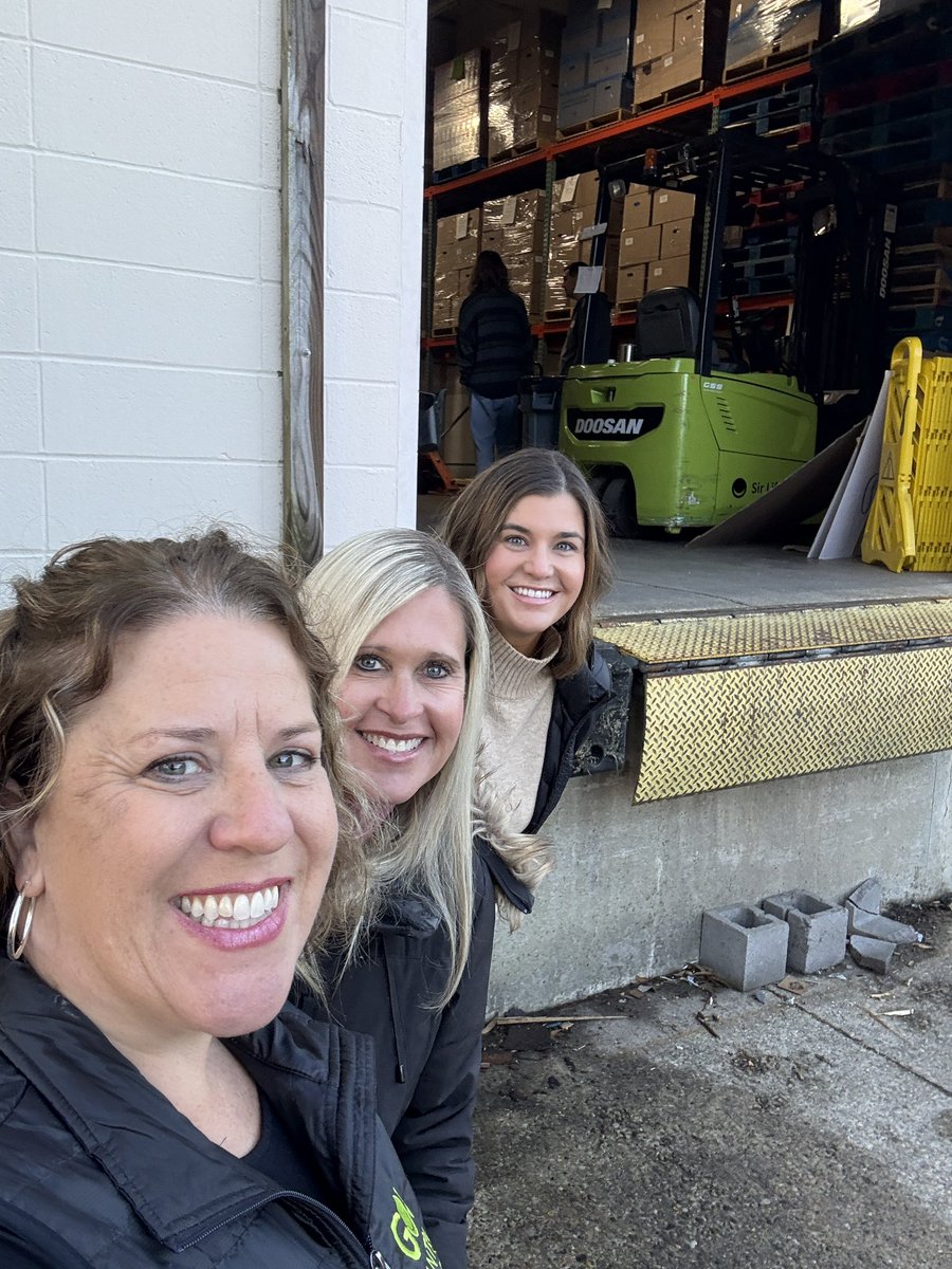 Lesley Smith tweet media