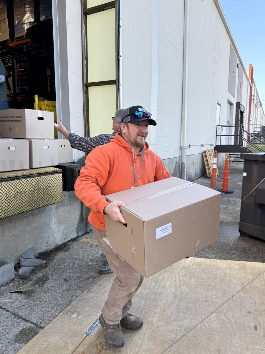 Lesley Smith tweet media