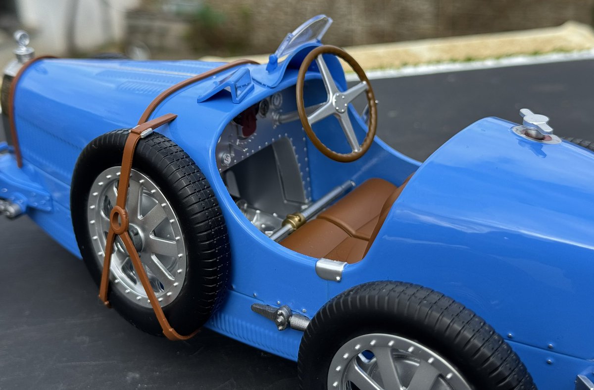 BUGATTI TYPE 35 - NOREV 1/12
#bugatti #type35 
#diorama #dioramas #scale112
 #miniature #diecast
<a href="/DiecastAddicts/">Diecast Addicts</a> <a href="/Clark77Lee/">LeeClark77</a>
<a href="/andyps1275/">Andy Sherratt</a> @1967NightOwl <a href="/miniphernalia/">Miniphernalia.co.uk</a>
<a href="/UltimativCars/">📵Frédéric von Wenz 🚗⛽️</a>
<a href="/WeLoveDiecast/">WeLoveDiecast</a> <a href="/addict_car/">Car Brochure Addict</a> <a href="/LeahRebeccaUK/">Leah Rebecca</a>
<a href="/LittleJohn_MD/">LittleJohn MD</a>
<a href="/Cooldudehicks/">Andrew Hicks</a> <a href="/cars_tiny/">Tiny Cars Milano</a>
