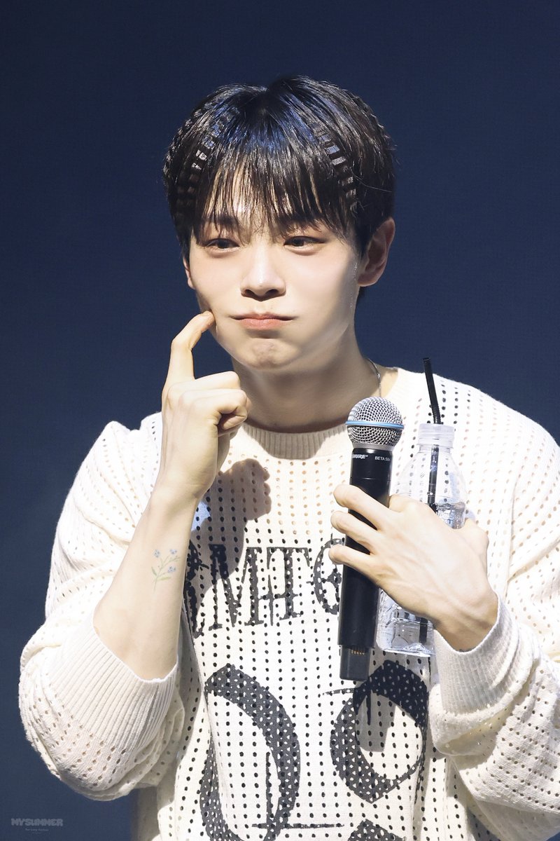 ♡ 𝙨𝙪𝙢𝙢𝙚𝙧 ♡ tweet media