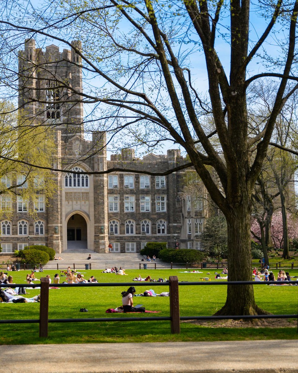 Happy first Monday of spring, Rams! Here’s to fresh starts, sunny days, and making the most of the season. 🐏 🌸
--
#FordhamAlumni #Spring #FordhamUniversity #CollegeLife #TheBronx
