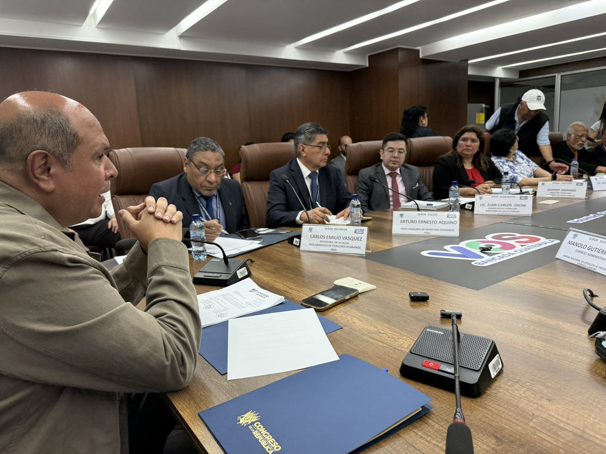 BancadaVos's tweet photo. Citación con autoridades de UNAERC, Ministerio de Salud, PDH, y Fundación Amor, sobre las diferentes crisis presentadas en UNAERC en lo que va del 2025.
#UNAERC #Salud #EnfermoRenal #TrabajandoPorVOS #ElProyectoSosVOS #guatemala #Congreso #BancadaVOS #VOSgt https://t.co/9bFXYO26nd
