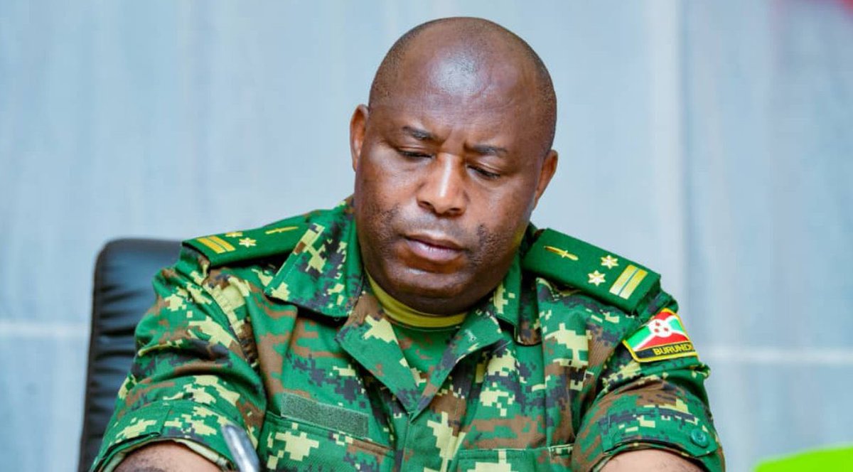 BonheurMuamba4's tweet photo. Le président Burundais menace d'attaquer Kigali et met en garde le terroriste en chef @PaulKagame 

"Nous savons que le #Rwanda tente de nous envahir via les terroristes #Red_Tabara et le @M23_ARC. Mais nous leur disons que si une attaque contre #Bujumbura intervient nous riposterons en attaquant #kigali  depuis la ville de #Kirundo ," a averti le président @GeneralNeva