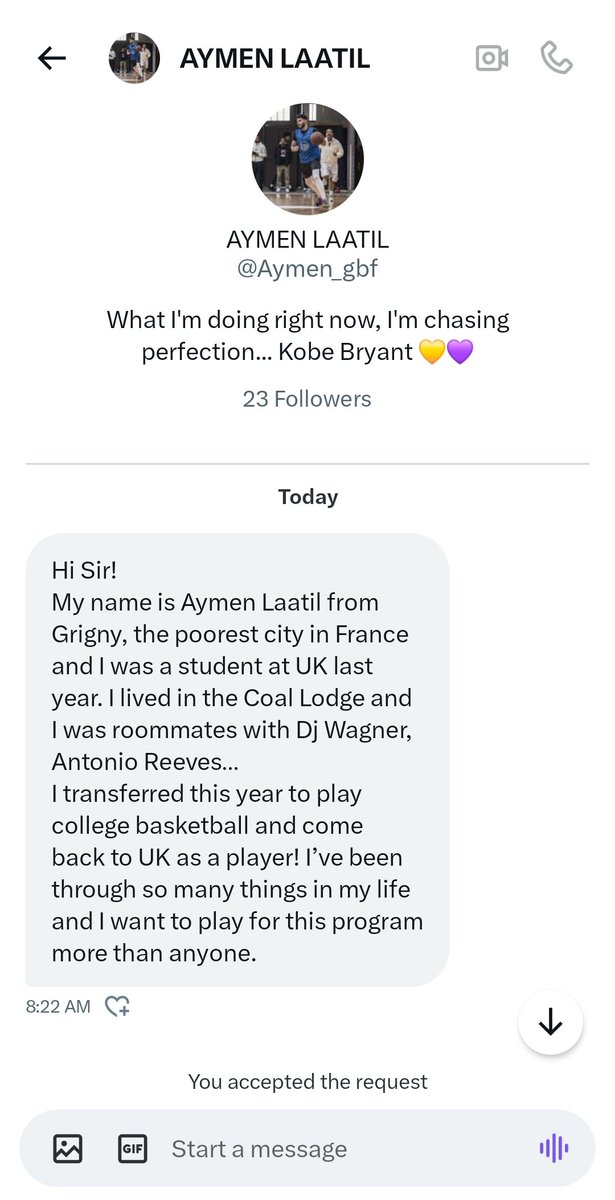 KentuckyHypeMan's tweet photo. Hey BBN...

I received this DM from this young man this morning 

This is proof that "the name across the front" STILL means a lot at Kentucky! 

I wish this young man all the luck in the world and hope that he is able to achieve his dream of playing for UK!

Good luck!
#BBN https://t.co/PnLTxdL177