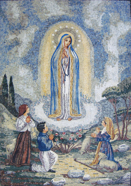 trad_west_'s tweet photo. These events at Fátima rekindled a global resurgence in the devotion of the Rosary, as the faithful heeded Our Lady's call to "pray the Rosary every day" for peace and the conversion of sinners. https://t.co/yx1MgRcaAK