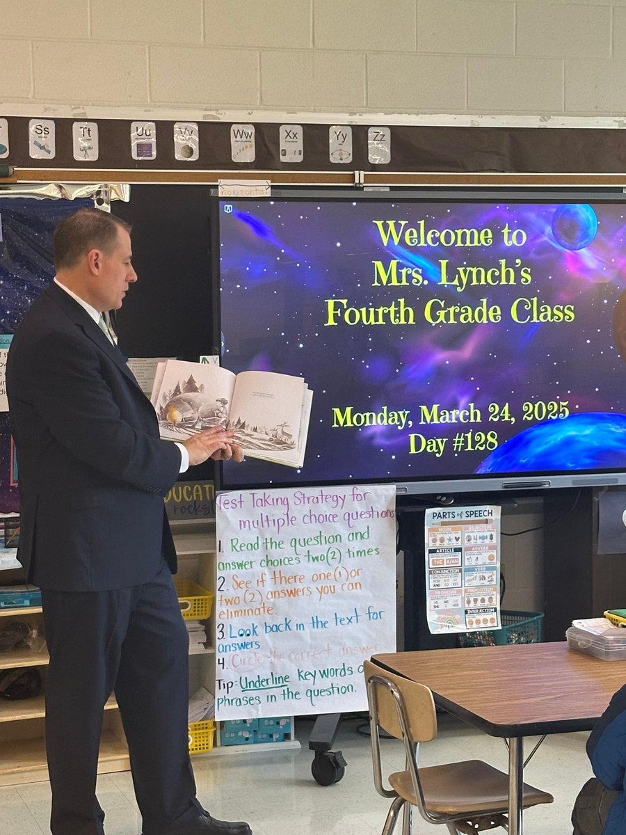 MCPS (@mcps) on Twitter photo Strathmore Elementary students had a special visit from Dr. Taylor (<a href="/ThomasTaylorEdD/">Thomas Taylor</a>) and BOE President Julie Yang (<a href="/JulieYangMoCo/">Julie Yang</a>), who shared why reading is so important 📖✨ Strathmore Elementary students had a special visit from Dr. Taylor (<a href="/ThomasTaylorEdD/">Thomas Taylor</a>) and BOE President Julie Yang (<a href="/JulieYangMoCo/">Julie Yang</a>), who shared why reading is so important 📖✨
