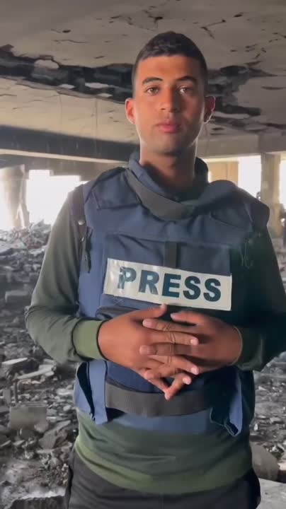JorgeRTolosa's tweet photo. ❗II Guerra Mundial (1939-45): 6️⃣9️⃣ periodistas muertos mientras trabajaban.

❗Guerra de Vietnam (1955-75): 6️⃣3️⃣.

‼️Genocidio de Gaza (2023-25): 2️⃣0️⃣8️⃣. El último, el de esta 📸, el periodista de 23 años asesinado x 🇮🇱 @HossamShabat. https://t.co/oA7gCEndnP