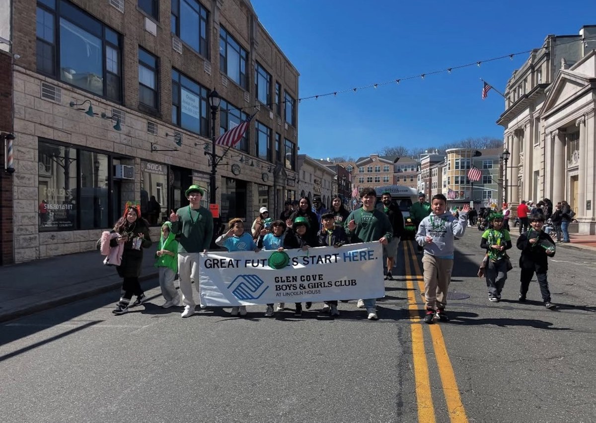 🍀Thank you #glencovestpatricksparade and Joe McDonald for selecting our Club as the beneficiary of this year's parade. 💚 🇮🇪