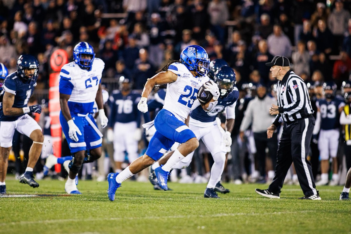 First Class Prospects (@fcprospects_) on Twitter photo Georgia State Grad Transfer RB Freddie Brock (<a href="/FreddieBrock6/">Freddie Brock</a>) FBS Offers/Interest since just recently entering the portal: 28 FBS Teams Total
Western Kentucky (OFFERED)
Liberty (OFFERED)
UMass (OFFERED)
UTEP (OFFERED)
Michigan State (INTEREST)
Nebraska (INTEREST)
West Virginia Georgia State Grad Transfer RB Freddie Brock (<a href="/FreddieBrock6/">Freddie Brock</a>) FBS Offers/Interest since just recently entering the portal: 28 FBS Teams Total
Western Kentucky (OFFERED)
Liberty (OFFERED)
UMass (OFFERED)
UTEP (OFFERED)
Michigan State (INTEREST)
Nebraska (INTEREST)
West Virginia