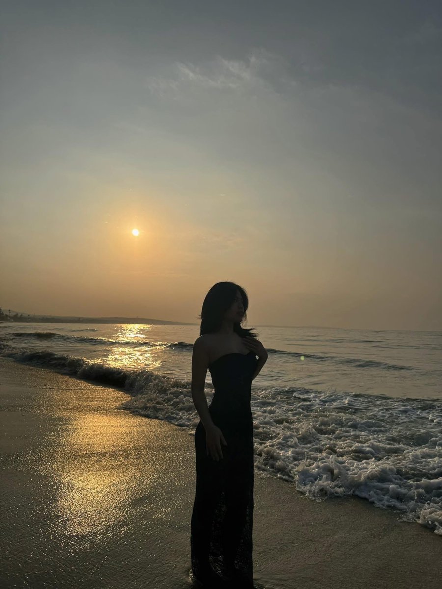 N.H.A.Xuan tweet media