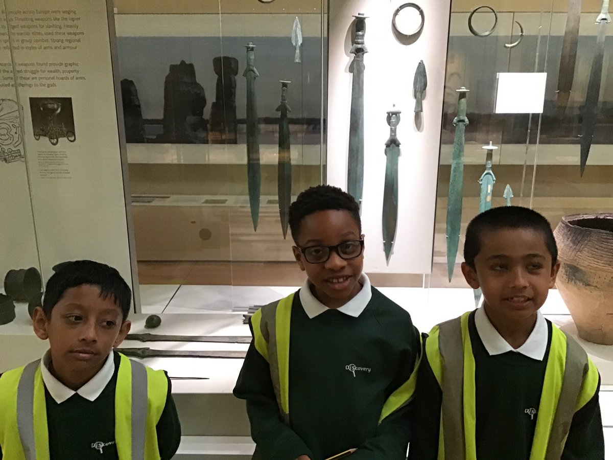 Discovery Primary School Year 3 tweet media