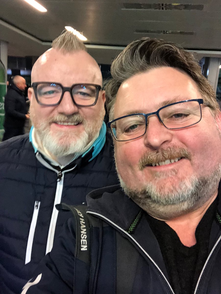 VocalAcademyIrl's tweet photo. Amazing to meet the inspirational maestro, Finn Harps &amp; Man Utd supporter, @gazzachef ahead of the #IREBUL at Landsdowne Road yesterday. What a gentleman. https://t.co/Cb46c81TGB