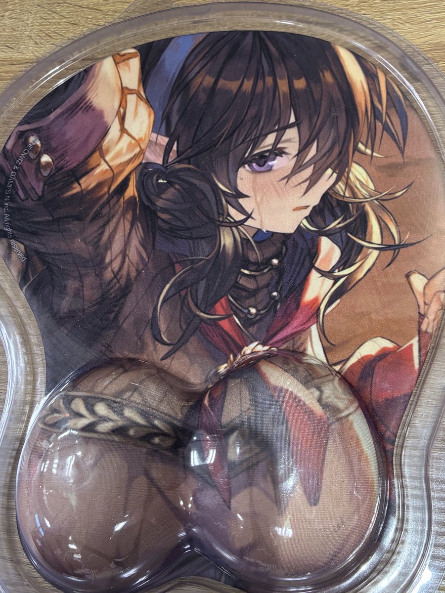 立体マウスパッドを確認しました！ とても迫力があります！ 気になる方