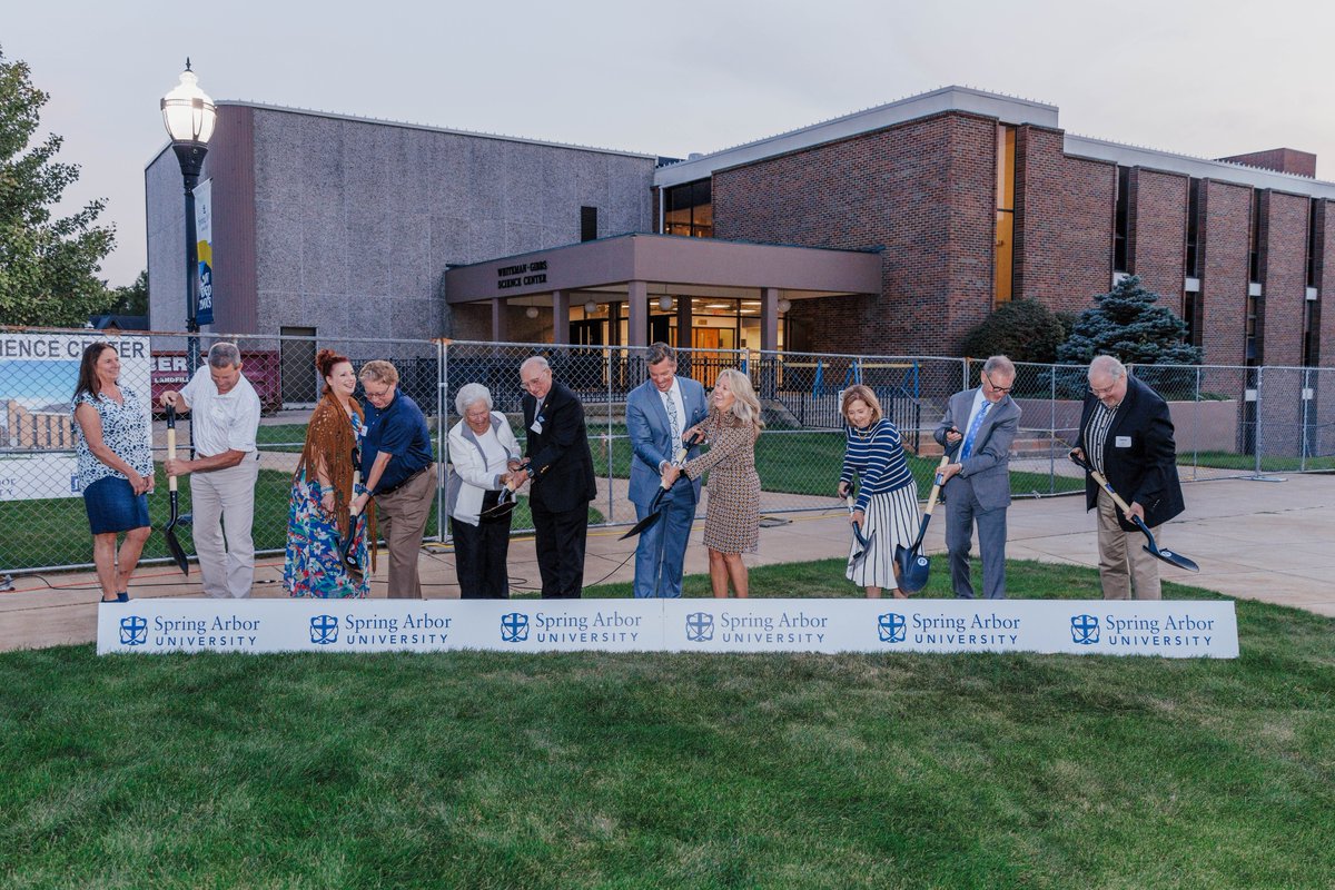 Spring Arbor University celebrates the Ormston-Roberts Family legacy, as the family has been impacted by SAU's commitment to educating with Jesus Christ as the perspective for learning.

Learn more about their story here: bit.ly/4iCOSVW

#GrowDeepRoots #springarboru