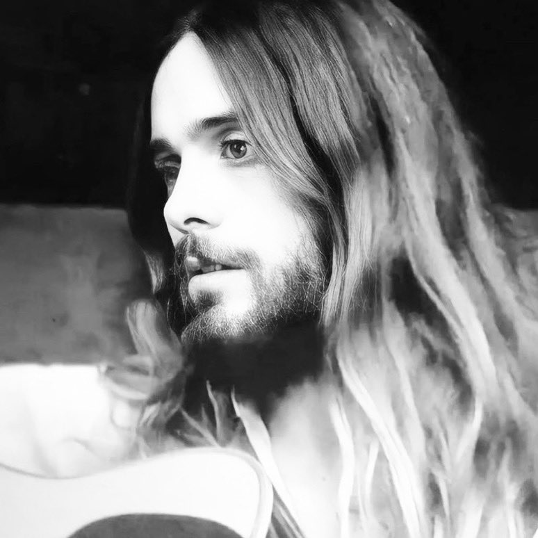 Rolynon247's tweet image. New week, new beginning ❤️
#jaredleto #LiveloveLeto #marsarmy 
#jaredletoappreciationpost 
#jaredletoismytherapist