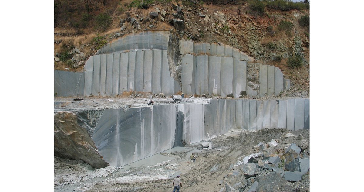 AmJSci's tweet photo. New Paper: Serpentinites of the Guatemala Suture Zone: Varieties, Origin, and Compositional Modification by George E. Harlow, Kennet E. Flores, Céline Martin, Virginia B. Sisson, and Sorena S. Sorensen

Am J Sci 2025; 325:4 https://t.co/JDvXZPOavH
https://t.co/HgQeRWIxYo https://t.co/J790RJlYNE