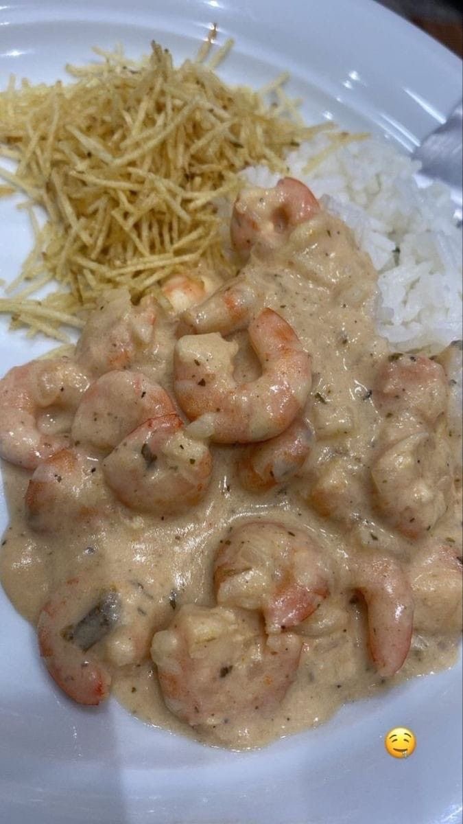 food_porn17's tweet photo. strogonoff de camarão https://t.co/2p6ayNP7Jc