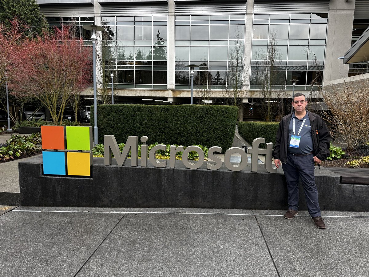 Starting #MVPSummit at Microsoft. A full week of news! #MVPBuzz